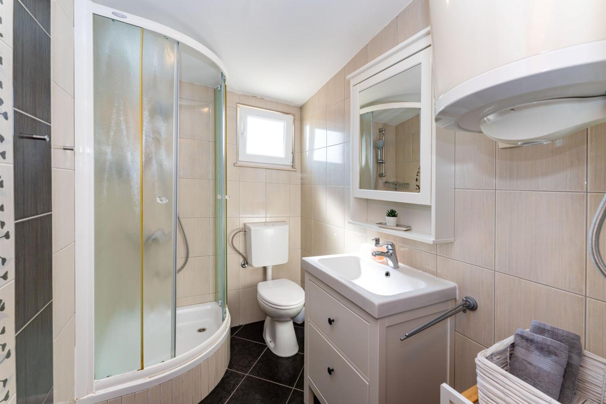 Apartmenthouse Ivana Бетина Экстерьер фото