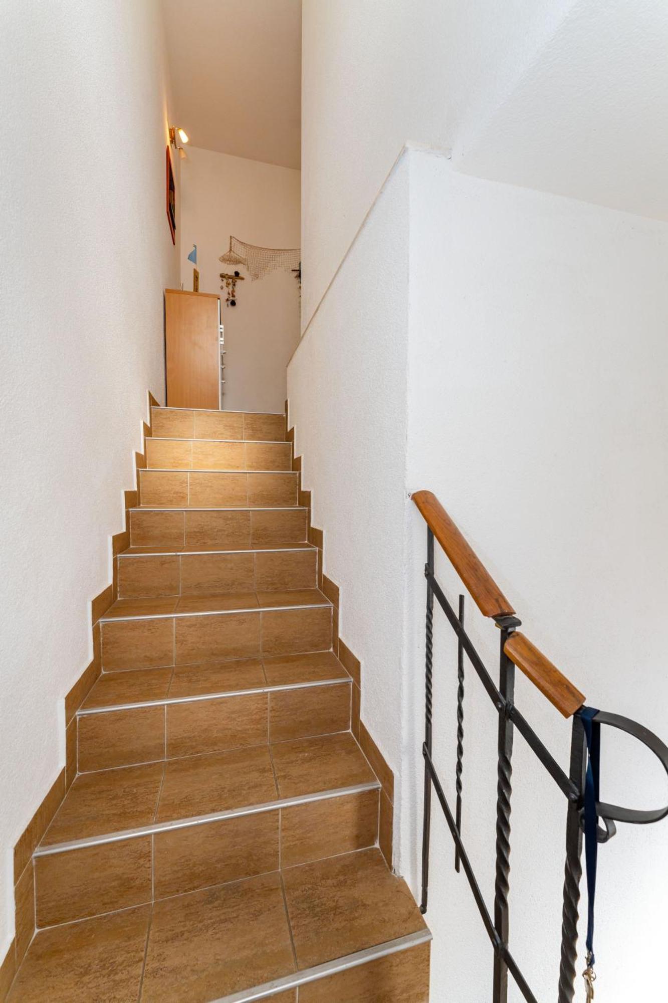 Apartmenthouse Ivana Бетина Экстерьер фото